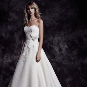 Paloma Blanca New Wedding Dress size 12